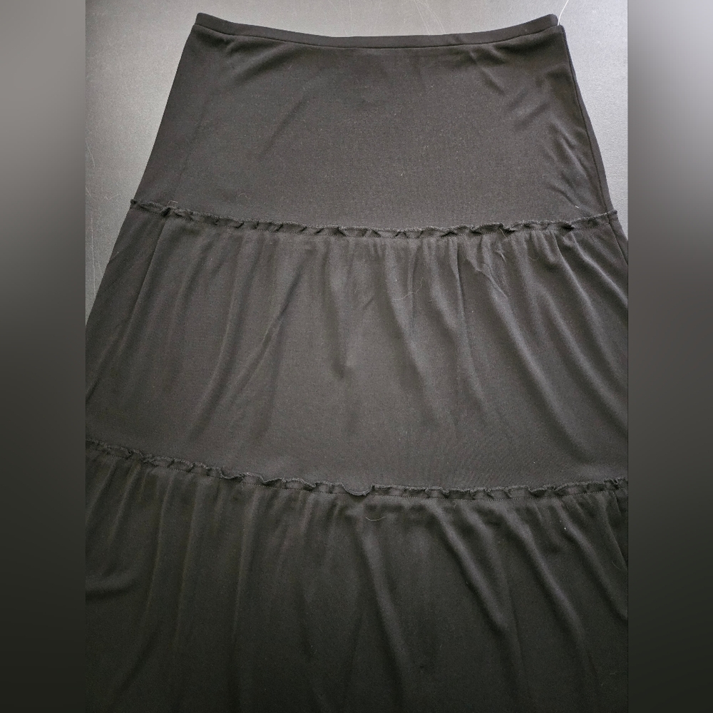 NWOT - Josephine Chaus Travel/Utility Black Midi Skirt - Size L